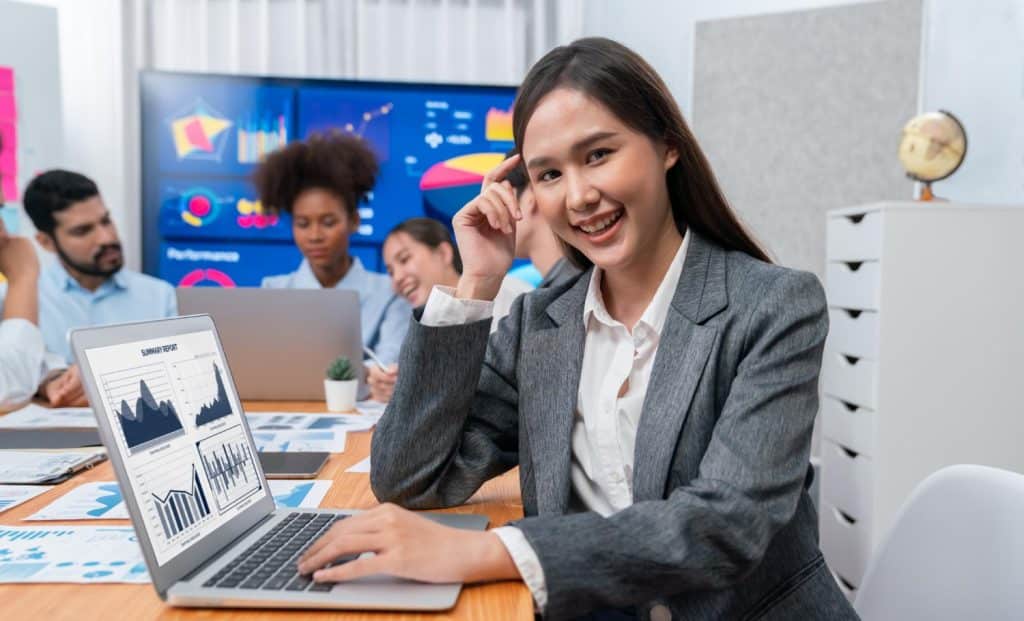 Promosi Sudah Gencar Dilakukan, Namun Penjualan Tetap Tidak Meningkat? Ini Saatnya Bisnis Anda Mengandalkan Jasa Online Marketing