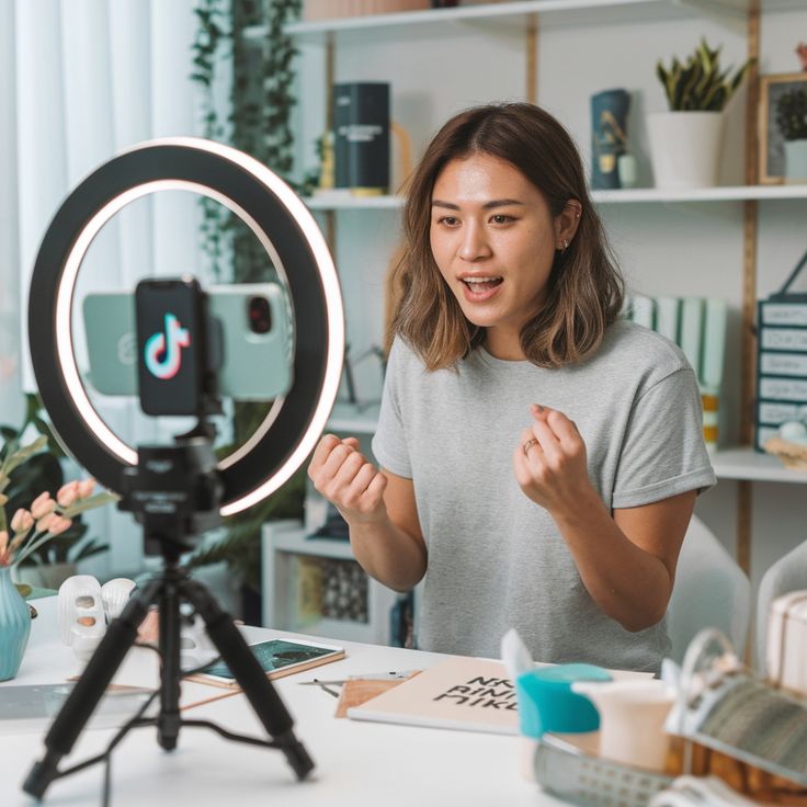 Analisis Perbandingan Strategis: Memahami Perbedaan Signifikan Strategi TikTok Ads Tahun 2024 vs Strategi Tahun 2025